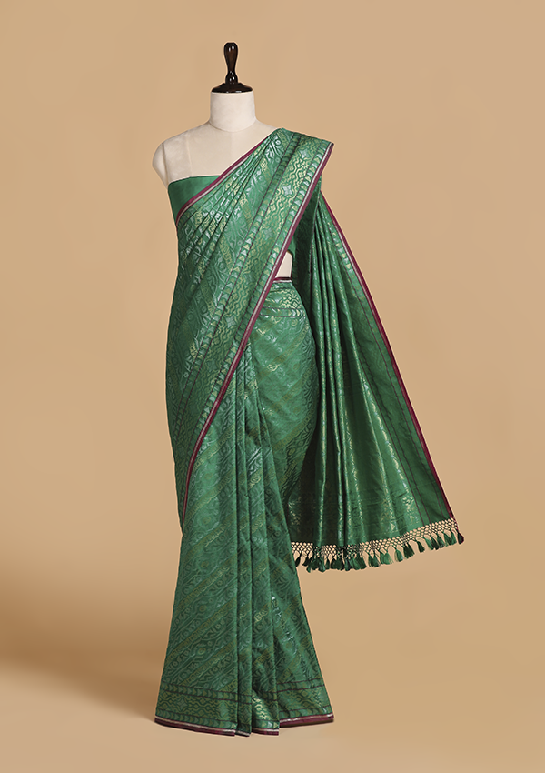 Green Lehariya Saree in Silk