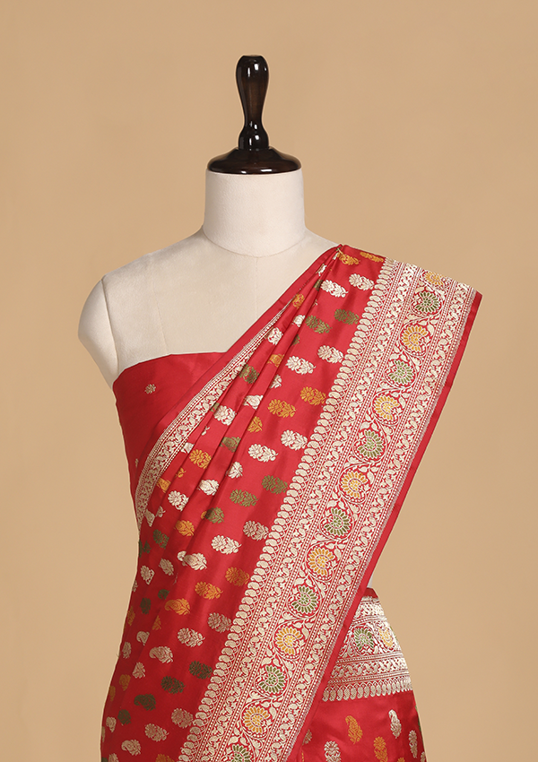 Red Butti Saree in Silk