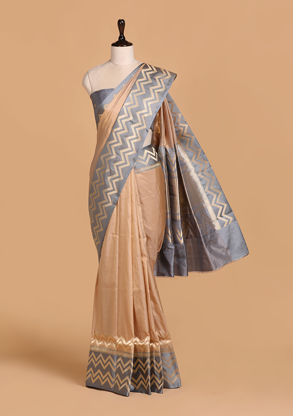 Phawn Plain Saree in Silk