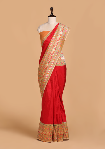 Red Plain Saree in Silk