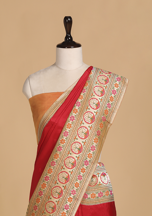 Red Plain Saree in Silk