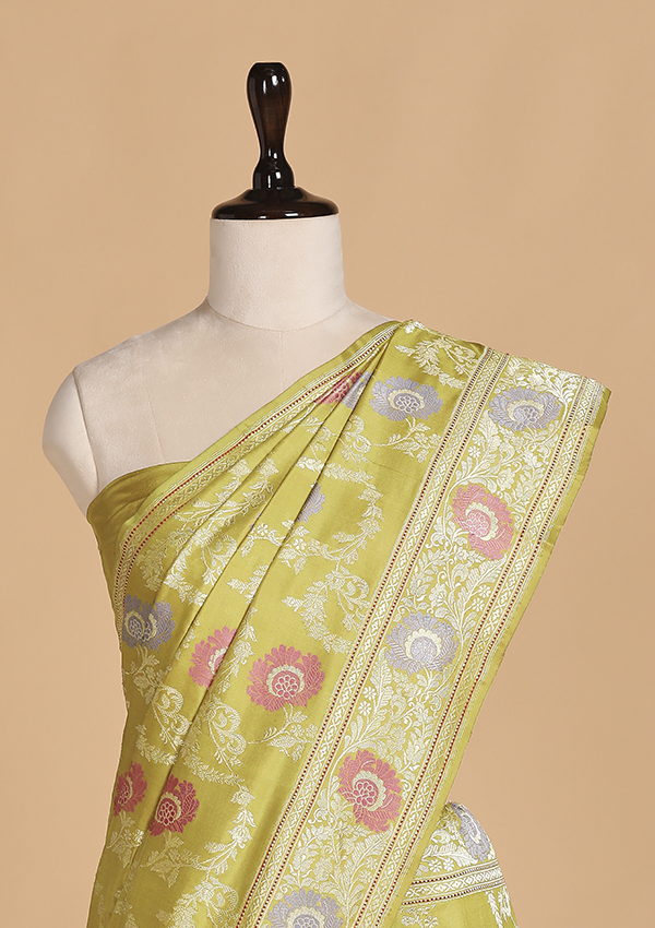 Mehndi Green Jaal Saree in Silk