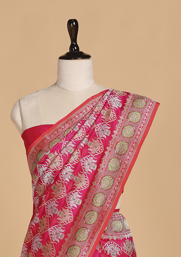 Rani Butta Saree in Silk