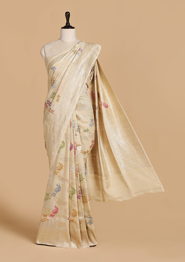 Off White Lehariya Saree in Georgette Tussar
