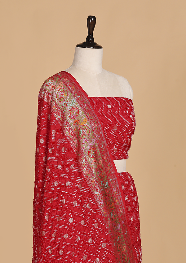 Red Butti Bandhani Saree in Georgette