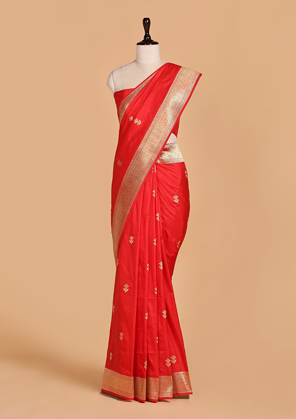 Red Butti Saree in Silk