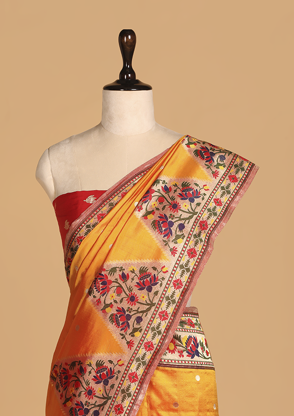 Short Gold Butti Saree In Silk