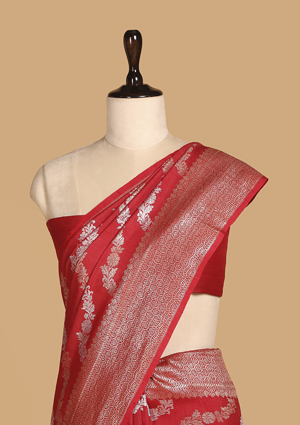 Rust Lehariya Saree In Georgette Tussar