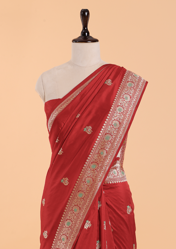 Red Butti Saree in Silk