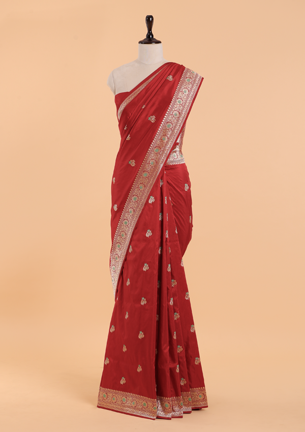 Red Butti Saree in Silk