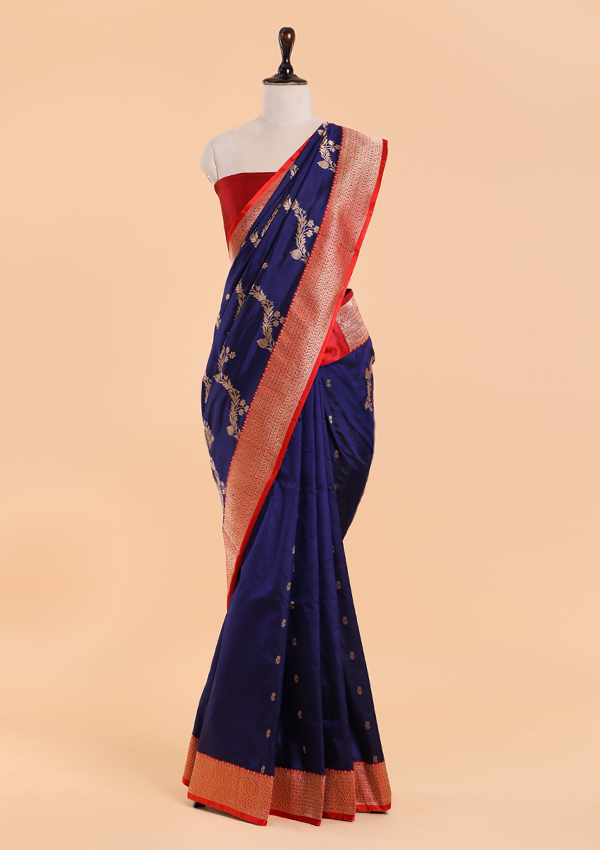 Navy Blue Lehariya Saree in Silk