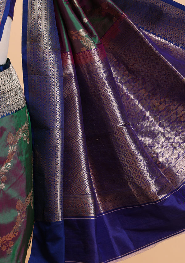 Green Lehariya Saree in Silk