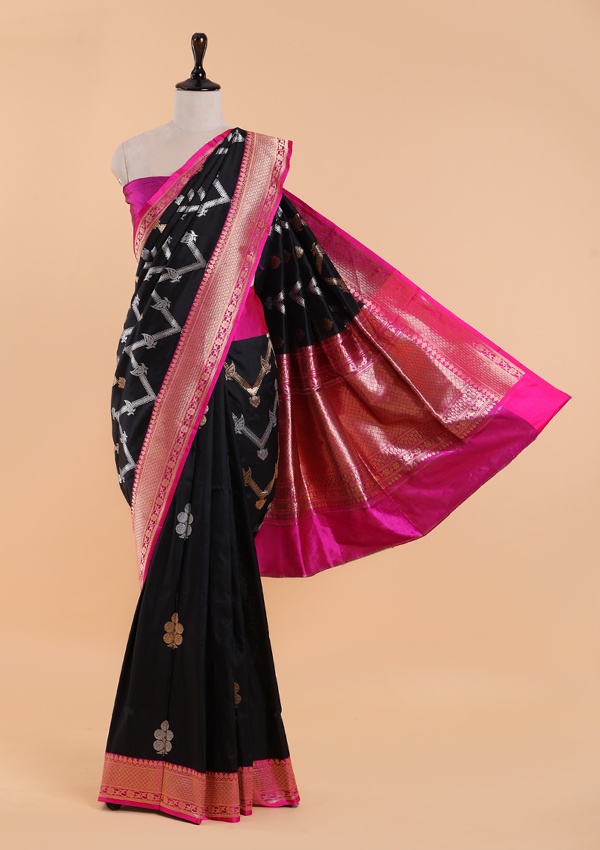 Black Lehariya Saree in Silk
