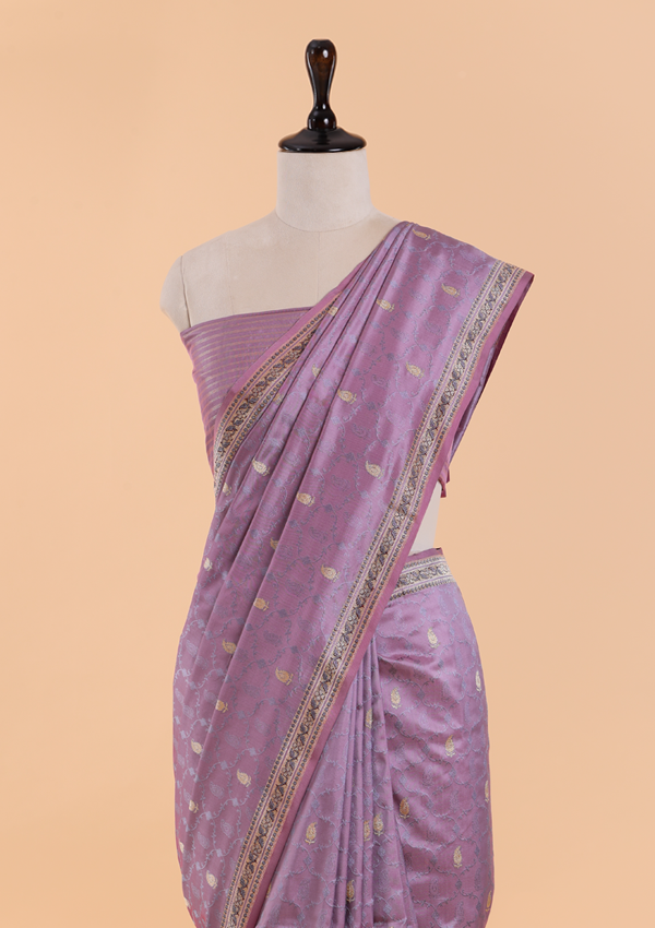 Mauve Butti Saree in Silk