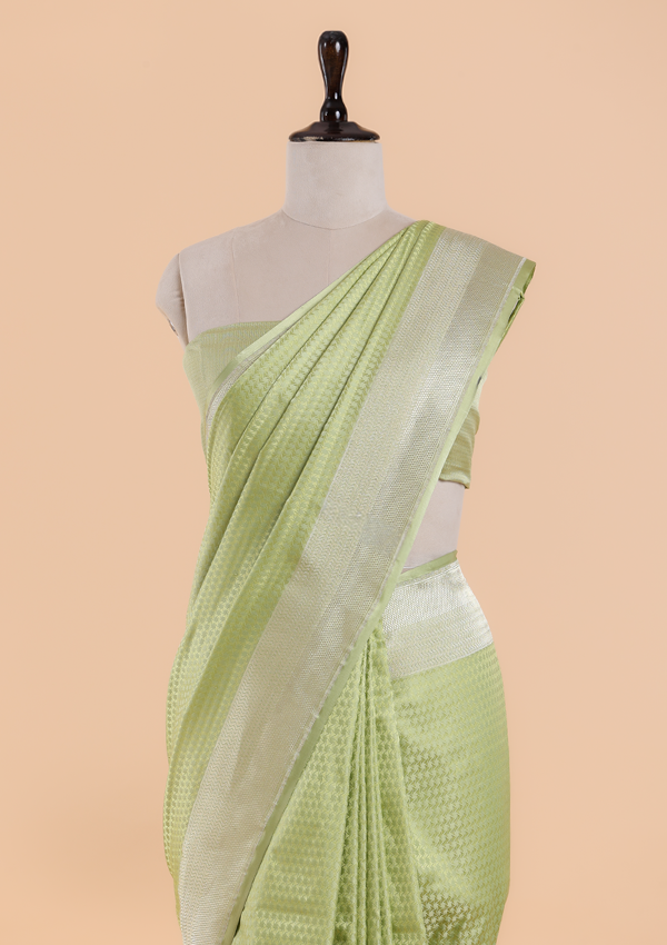 Pista Green Plain Saree in Silk