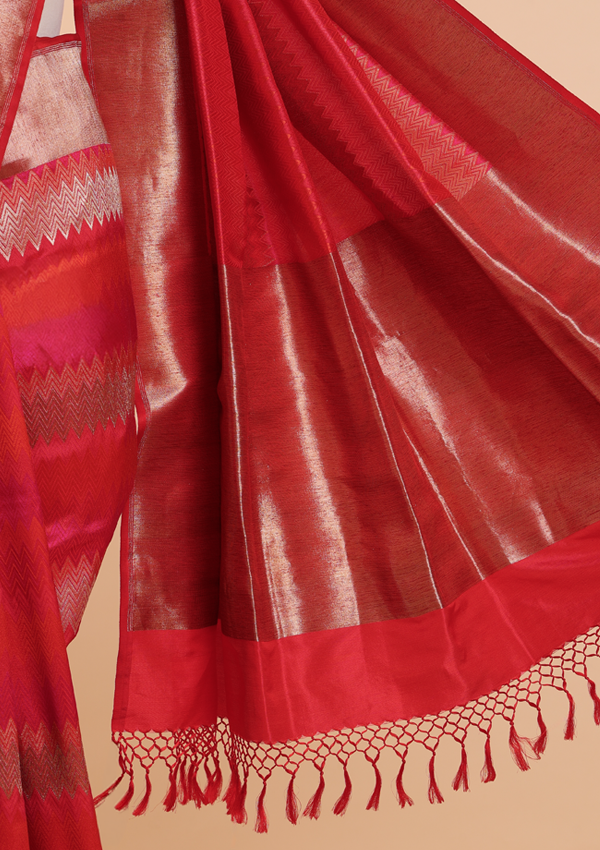 Red Rangkat Saree in Silk