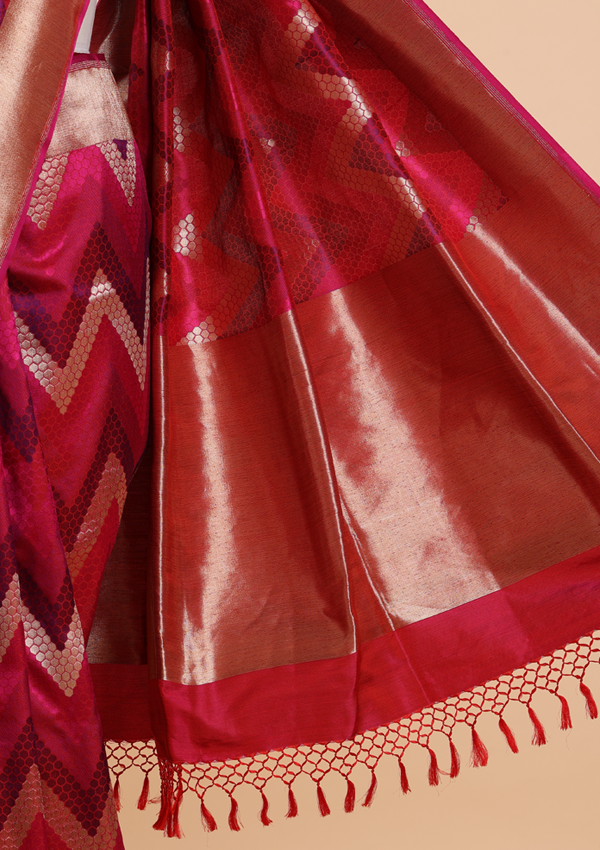 Rani Pink Tanchoi Saree in Silk