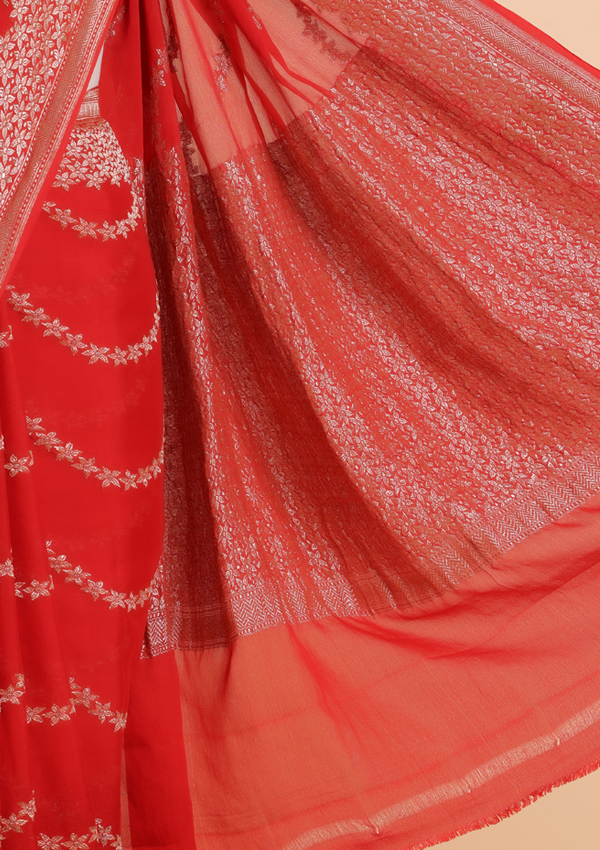 Red Lehariya Saree in Georgette
