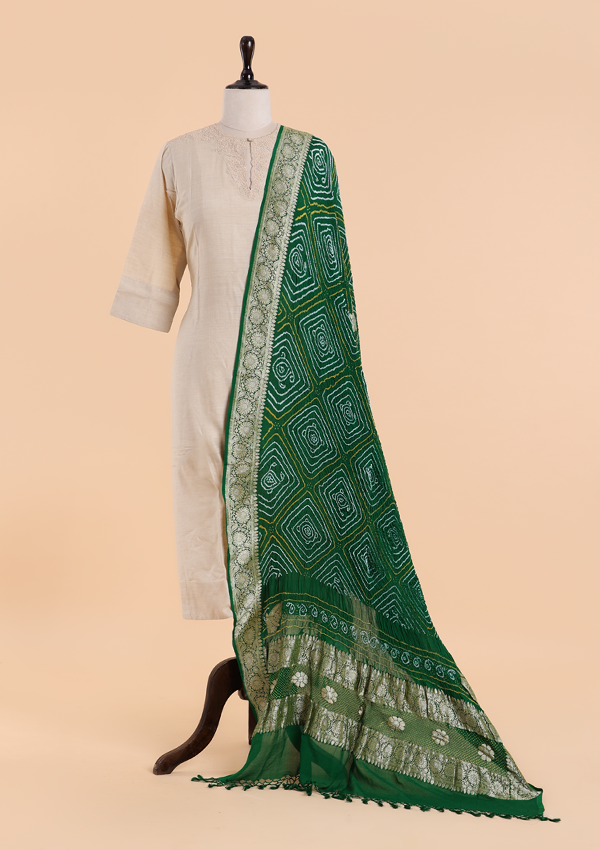 Green Plain Bandhani Dupatta in Georgette