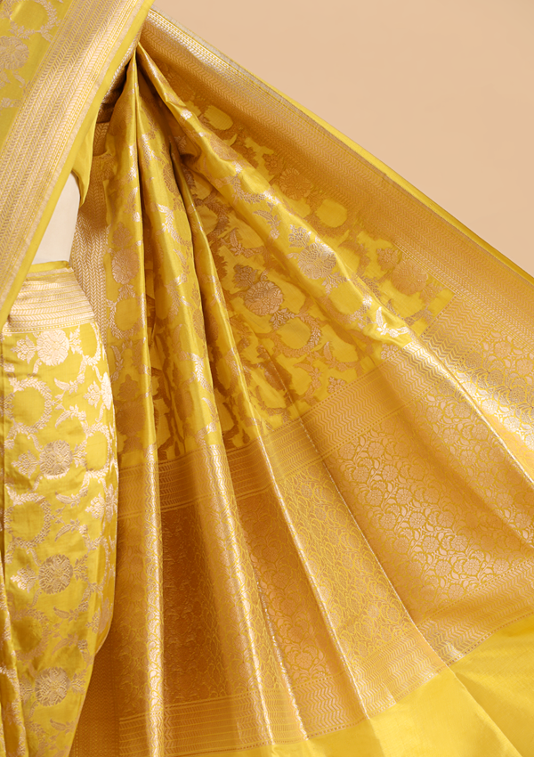 Olive Green Jaal Saree in Silk