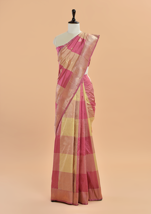Gajar Pink Butta Saree in Silk
