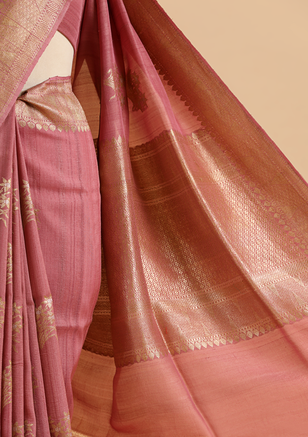 Gajar Pink Butta Saree in Georgette Tussar