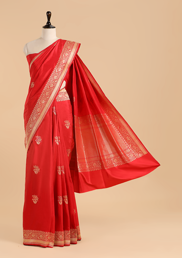 Red Butta Saree in Silk