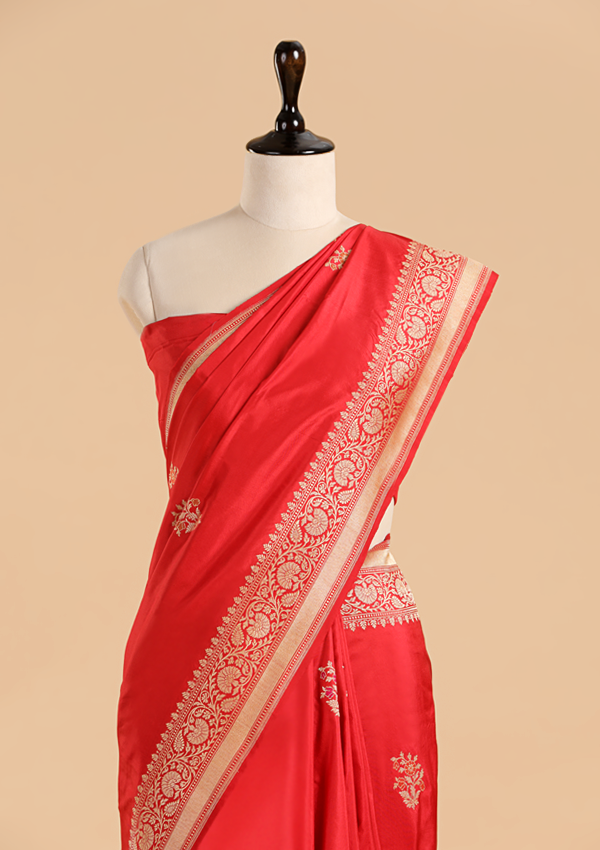 Red Butta Saree in Silk