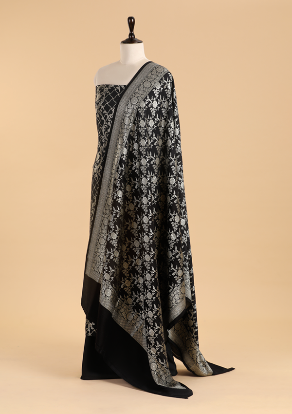 Black Jaal Dress in Georgette Tussar