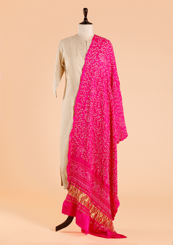 Rani Pink Plain Bandhani Dupatta in Silk