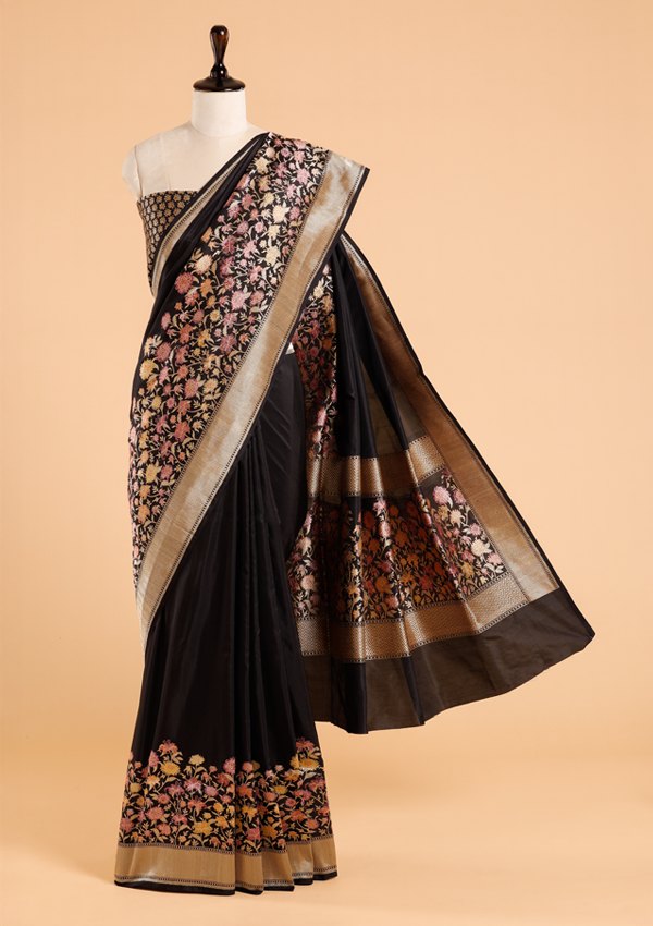 Black Plain Saree in Silk