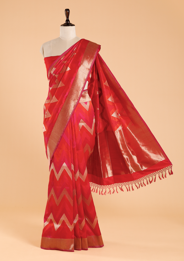 Red Tanchoi Saree in Silk