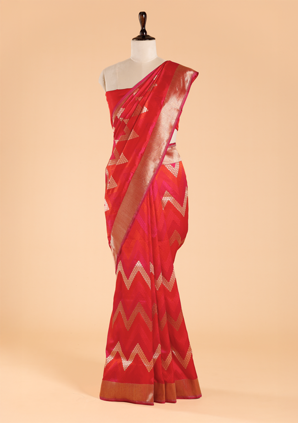 Red Tanchoi Saree in Silk