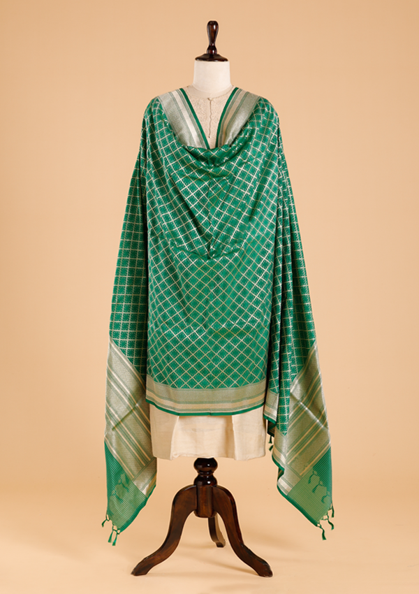 Green Jaal Dupatta in Silk