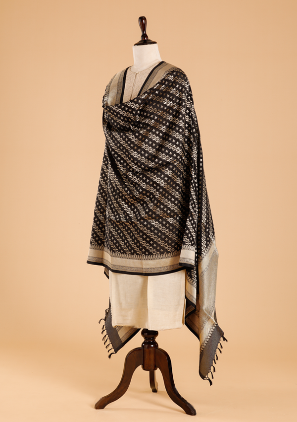 Black Lehariya Dupatta in Silk