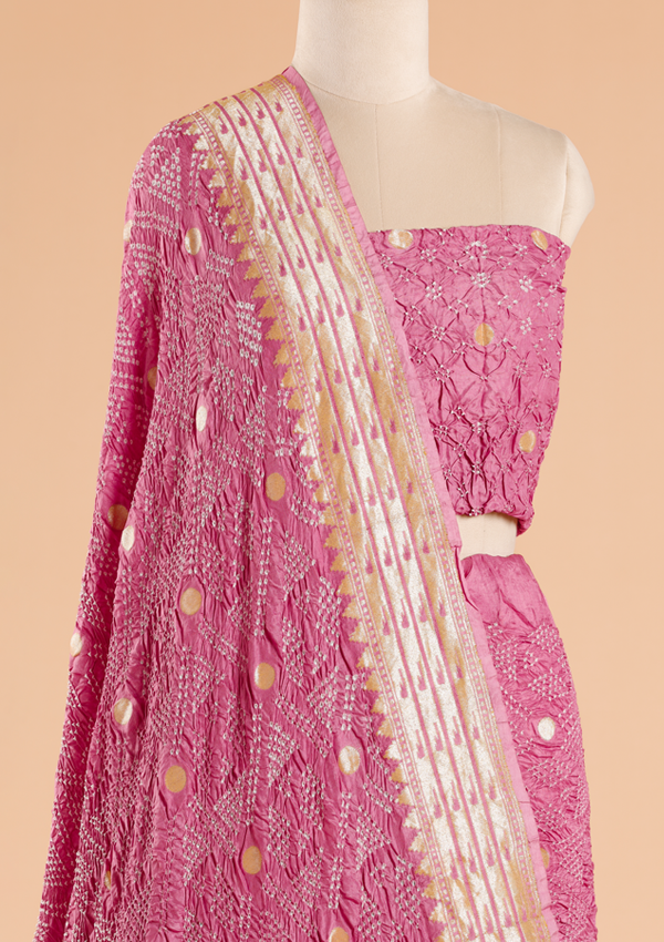 Lavender Butti Bandhani Saree in Georgette