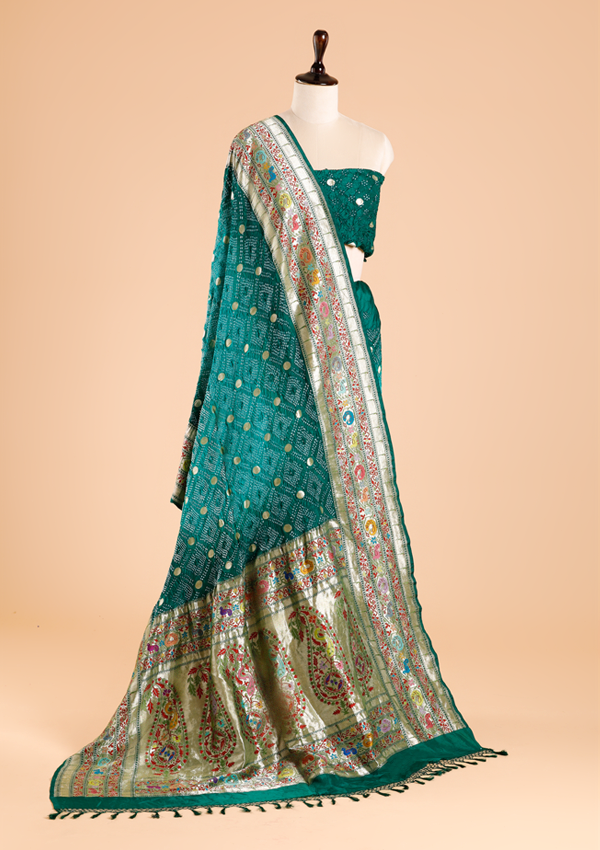 Green Butti Bandhani Saree in Georgette