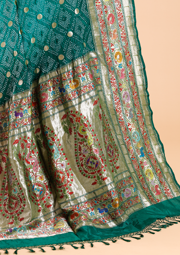 Green Butti Bandhani Saree in Georgette