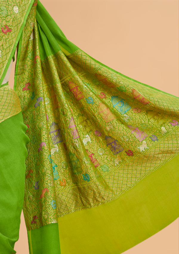 Pista Green Plain Saree in Georgette