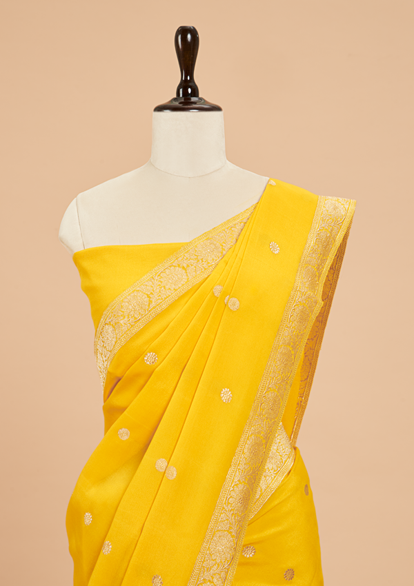 Yellow Butti Saree in Georgette