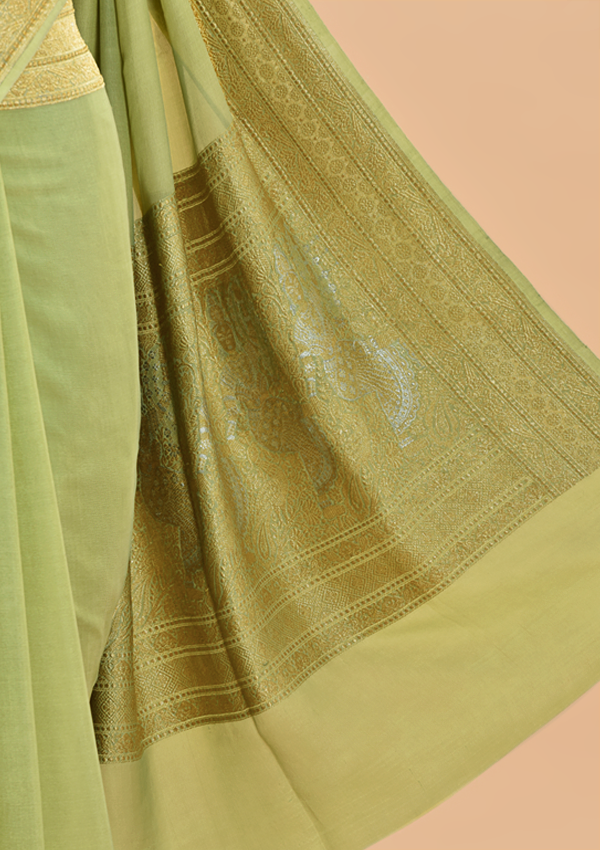 Pista Green Plain Saree in Georgette