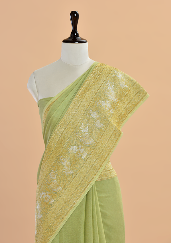 Pista Green Plain Saree in Georgette