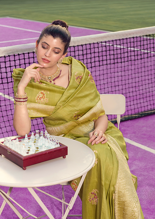 Mehendi Green Butta Saree in Georgette Tussar