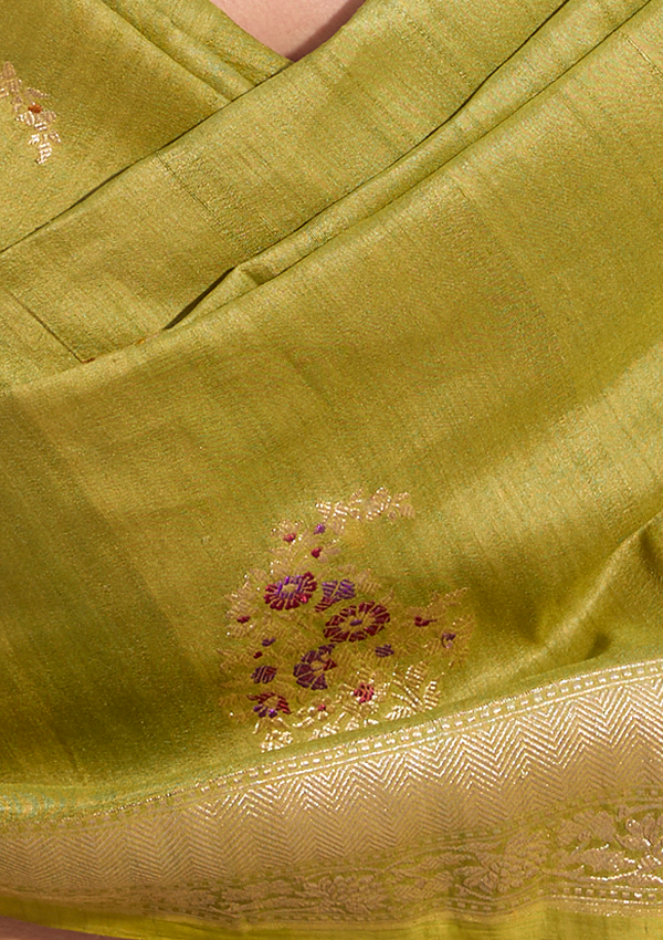 Mehendi Green Butta Saree in Georgette Tussar