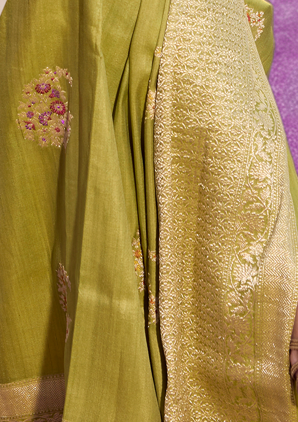 Mehendi Green Butta Saree in Georgette Tussar