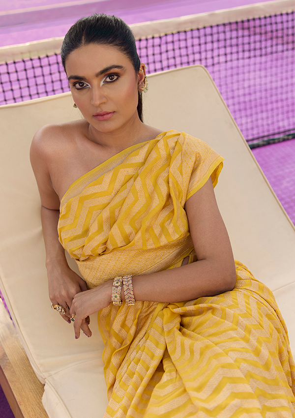 Yellow Lehariya Saree In Georgette