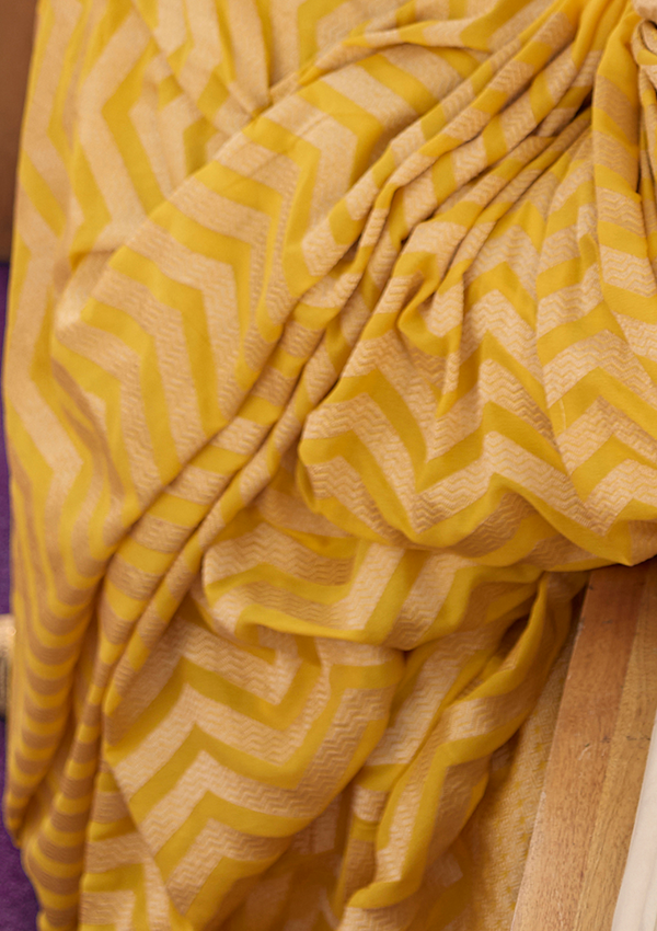 Yellow Lehariya Saree In Georgette